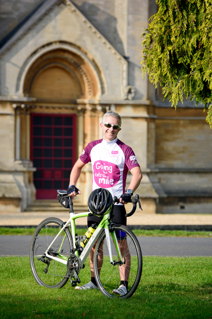CarShop Employee Going Beyond The Boundary For Charity
